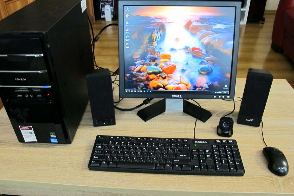 Продавам Компютър с монитор – Комплект