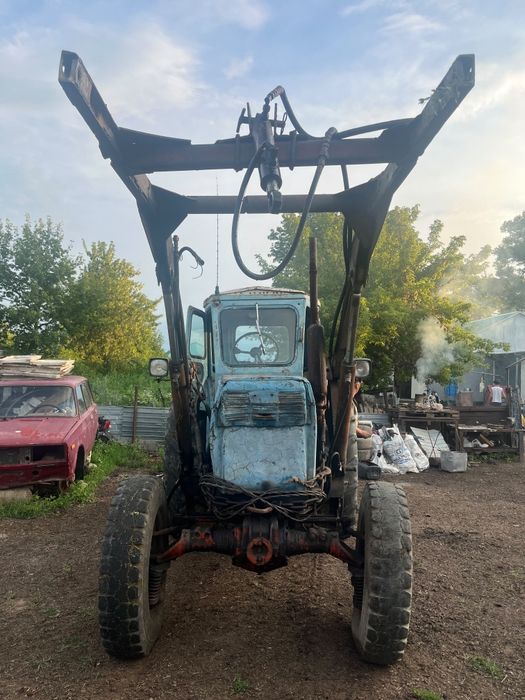 Продам трактор т40 на ходу