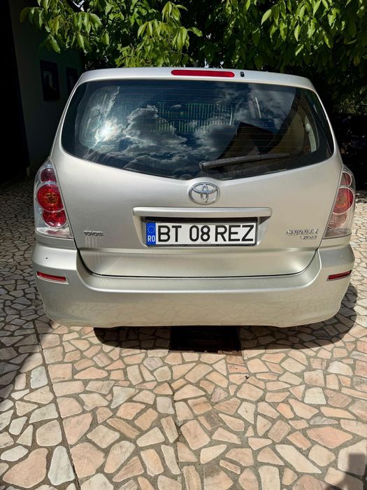 Toyota Corolla Verso – Motor 2.0 Diesel