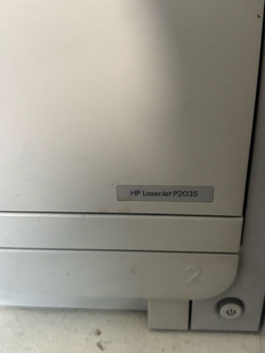 Продам принтер HP Laser Jet P2035
