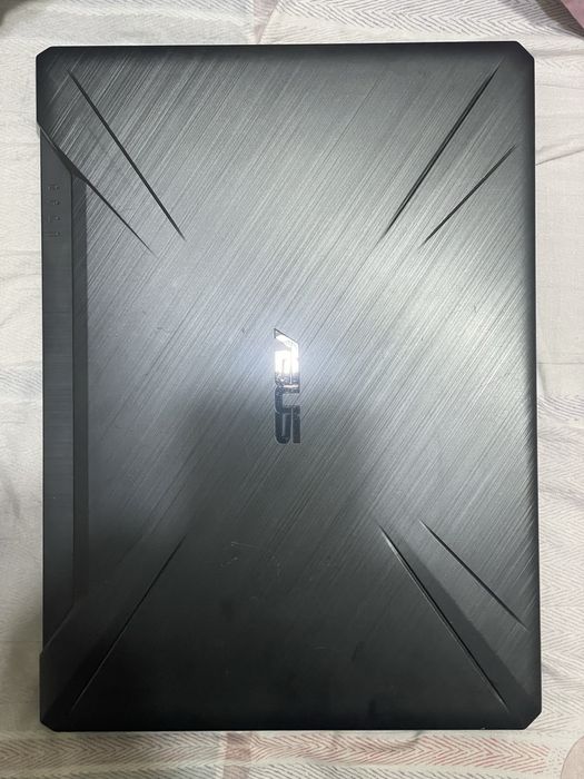 Игровой ноутбук Asus TUF Gaming FX505DT: Ryzen 5 3550H NVIDIA GTX 1650