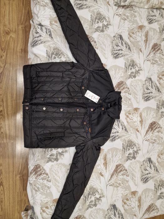 Черно яке от reserved