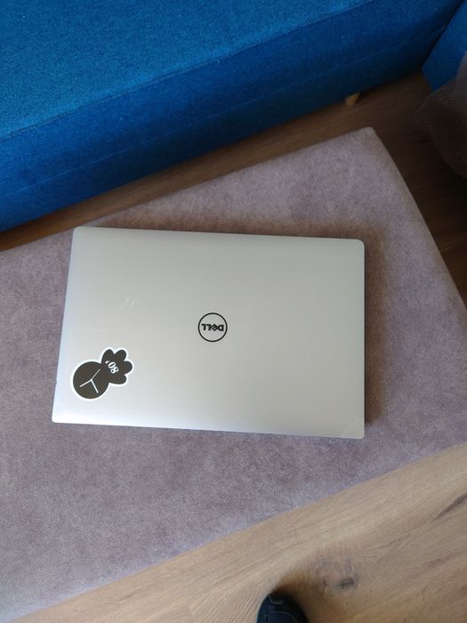 Dell XPS 9550  • Display 4K Touch screen• Procesor i7• 16gb ram• SSD 512• Nvidia GTX