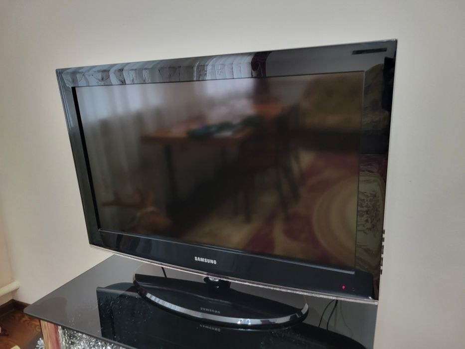 Телевизор Samsung
