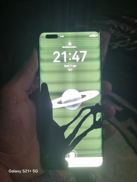 Huawei nova 11 pro ekran singan sotiladi