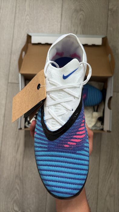 Ghete fotbal Nike Phantom 6 Low Elite FG