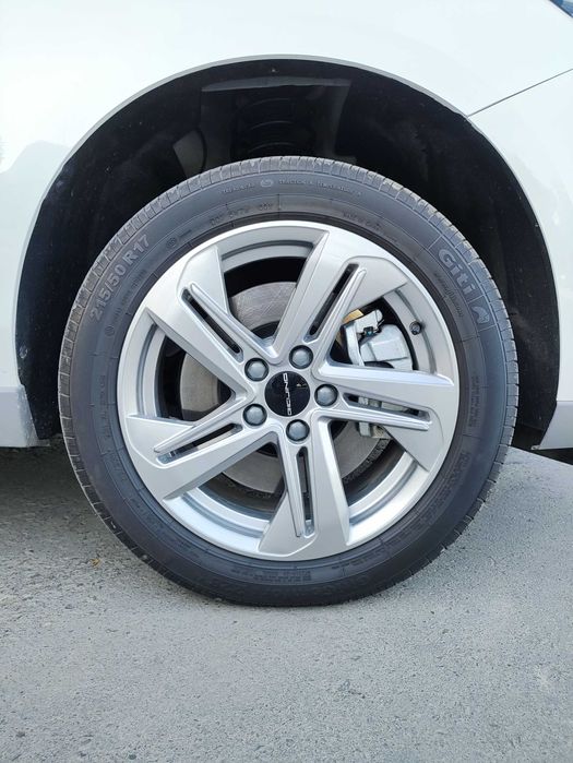 Beijing Eu5 401-km elektromobil +bonus