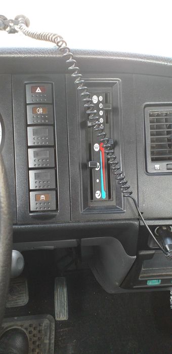 Nissan Atleon Basculabil