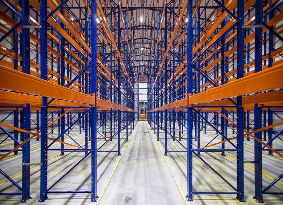 rafturii industriale