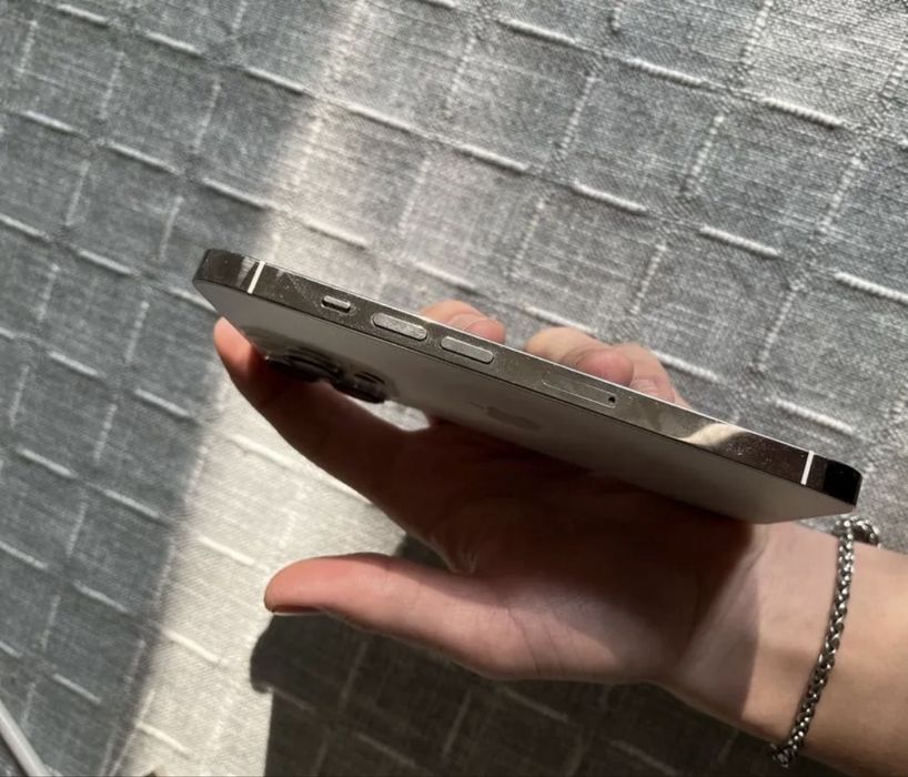 Iphone 13 pro srochno KH/A