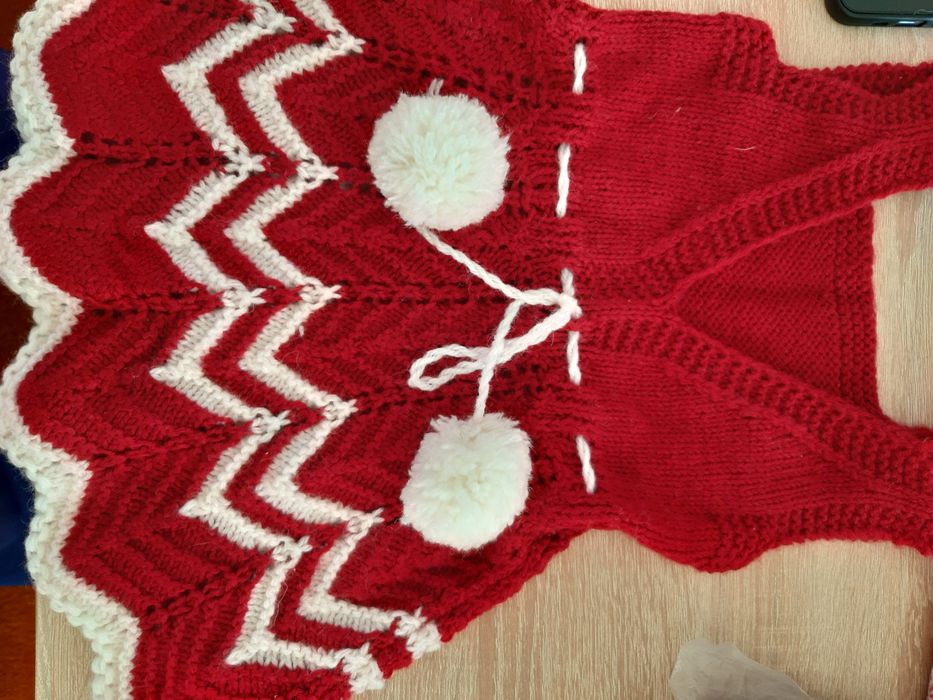 Плетени детски дрешки