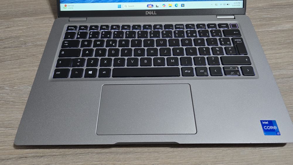 Laptop Dell 5420, i7gen11, 16Gb, ssd256Gb, 14" cu touchscreen, windows