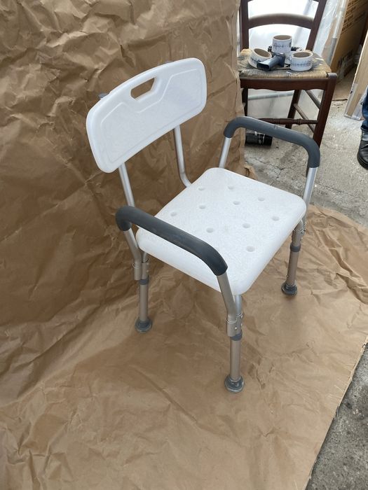 Scaun de baie / dus cu manere
