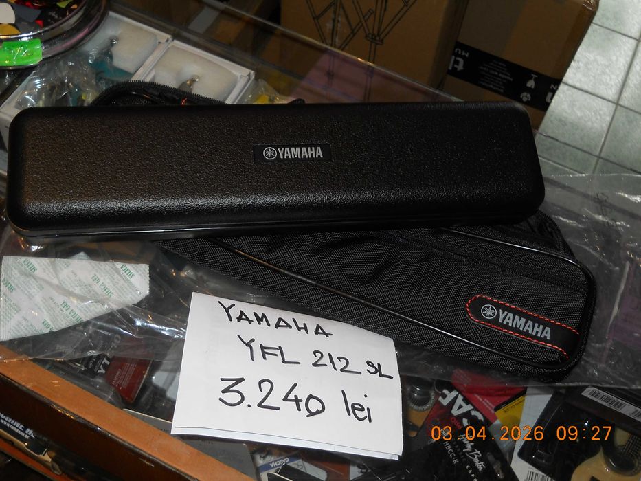 Flaut Yamaha YFL- 212 SL si Piccolo YPC-32