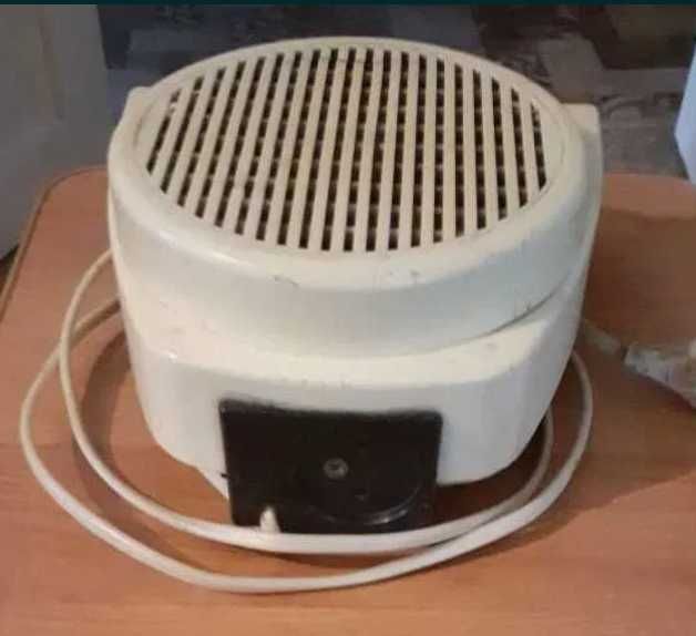 продам Стабилизатор напряжения СССР