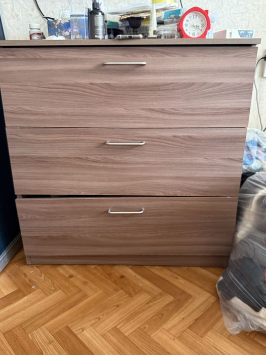 Продам комод в хорошем состоянии.