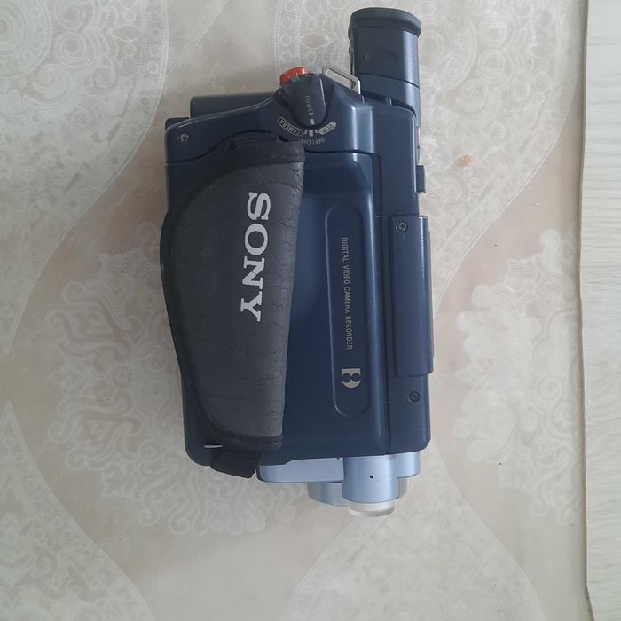 Camera Sony digital 8 DCR-TRV 250