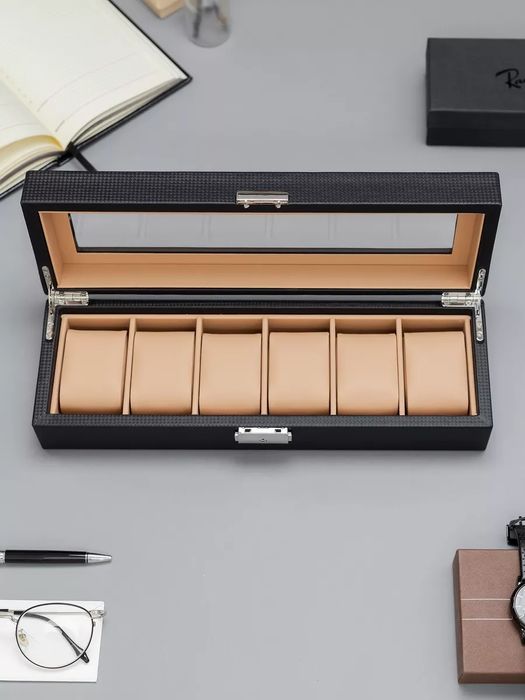 Шкатулка для часов и украшение