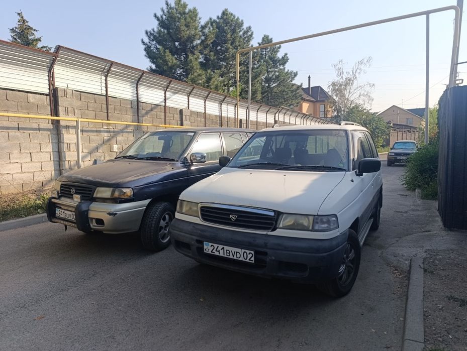 Продам Mazda mpv