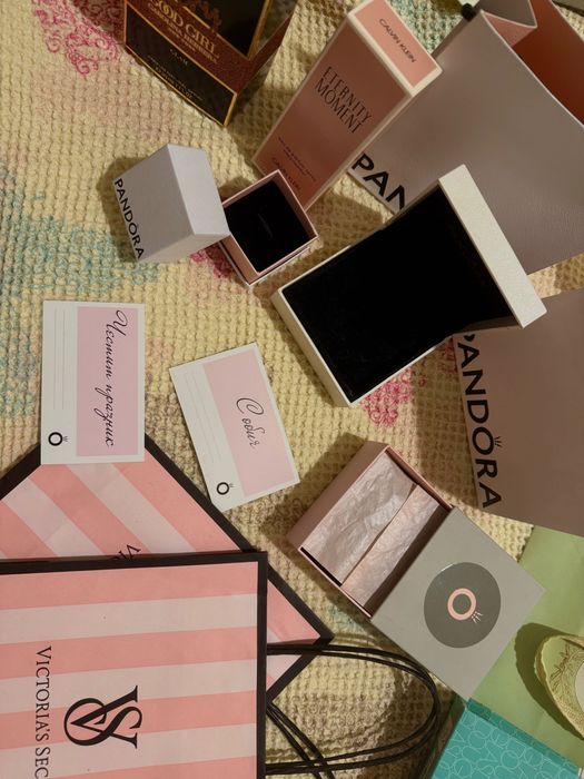 Pandora - оригинални торбички и кутии