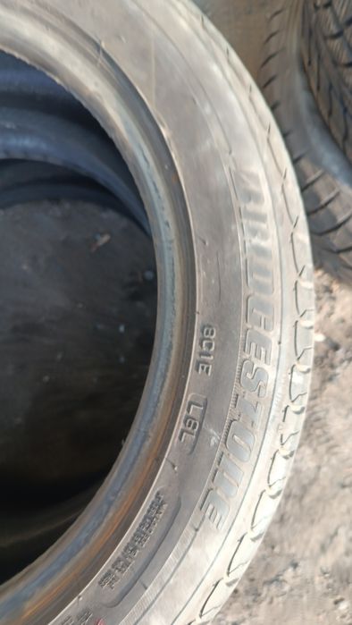 Бриджстоун 215/45/16 пара лето