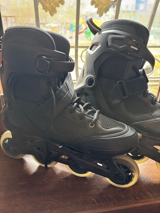 Роликовые коньки oxelo