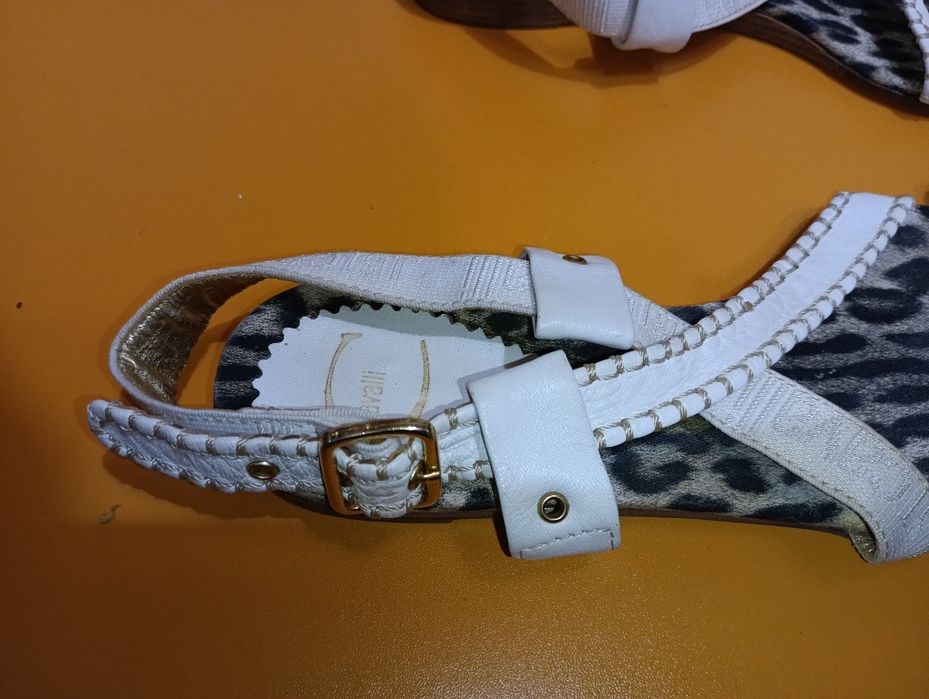 Just Cavalli N 37,5 - 42 лв