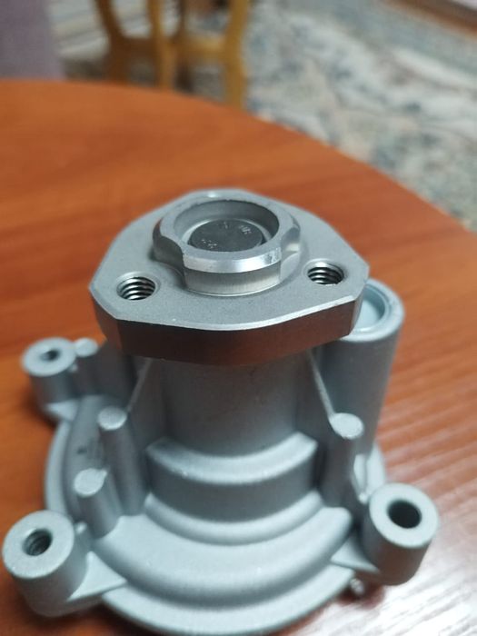 Помпа на Фольксваген Поло