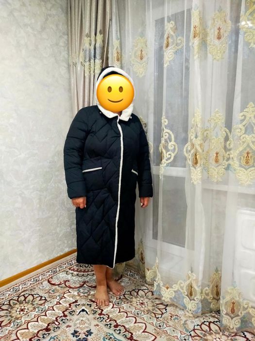 Продам куртку женскую