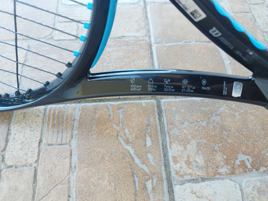 Racheta tenis Wilson Ultra 100 v3 300g maner L3