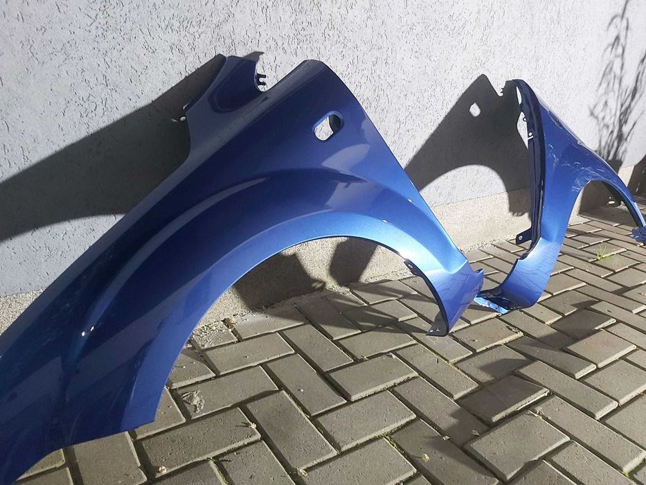 Aripa Fata Dreapta & Stanga Ford Focus 2/II 2004-2008 Vopsita Albastru