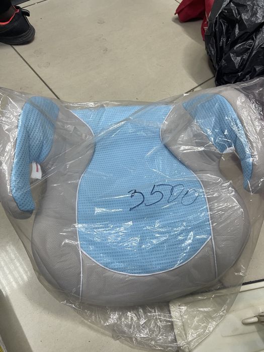 Бустеры (автокресло)