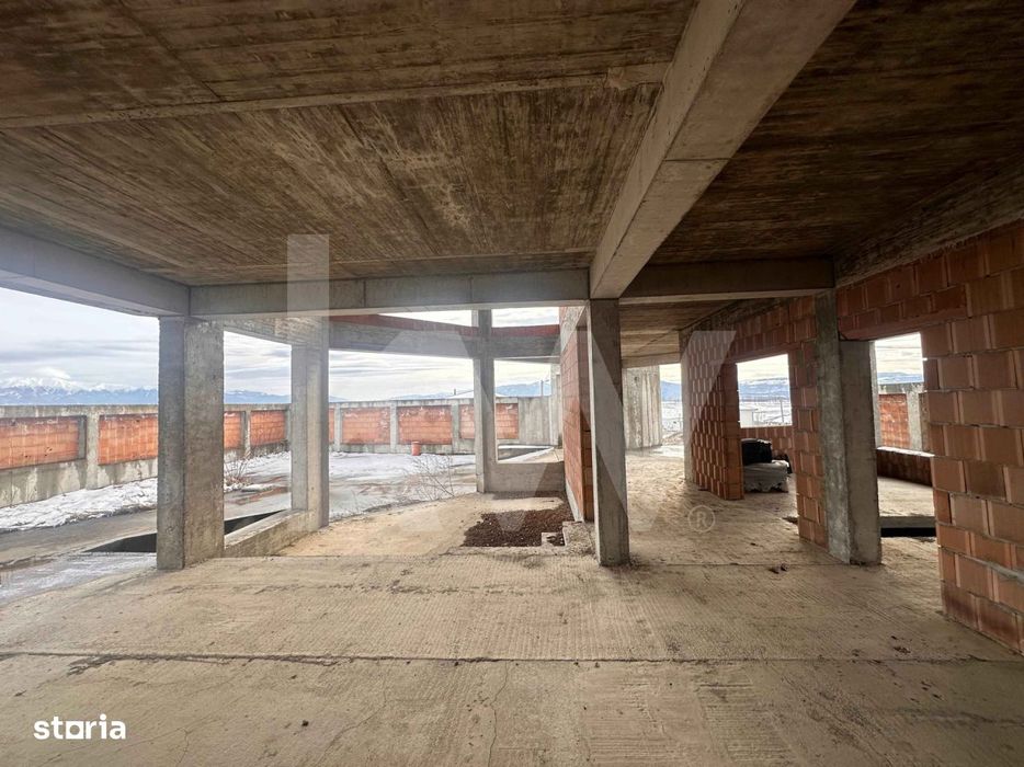 Vila impresionanta cu vedere panoramica spre munti in cartier Bavaria