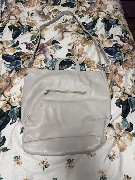 Бежова голяма чанта