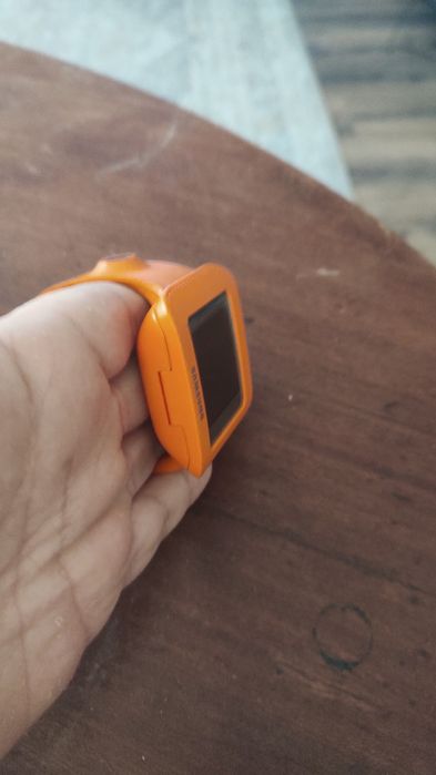 Смарт часовник Sansung Galaxy Gear