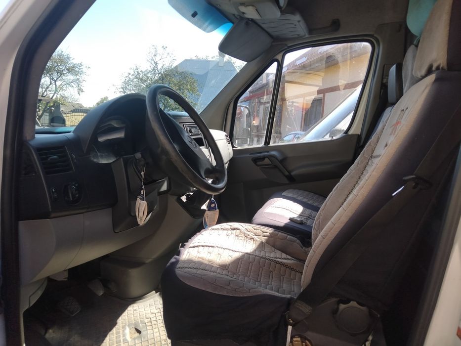 De vînzare autoutilitara Mercedes sprinter din 2004