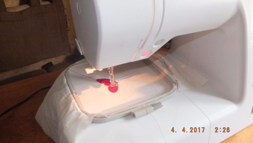 вышивальные машинки BERNINA из Швейцарии DEKO-340