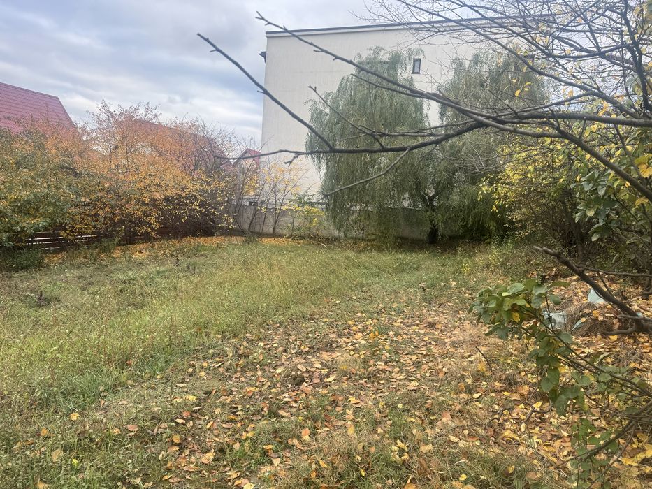 Teren intravilan de vanzare in sat Geamana