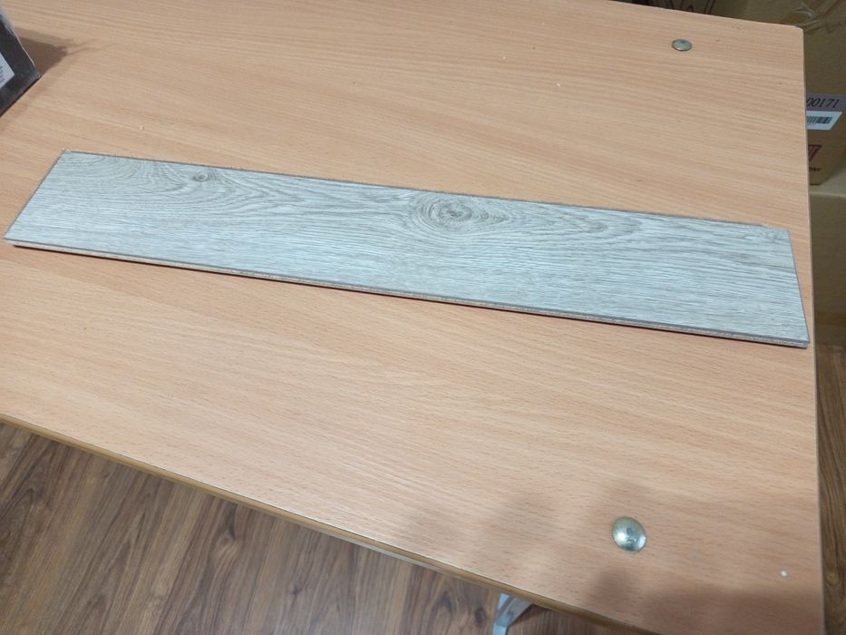 Ламинат продам/самовывоз
