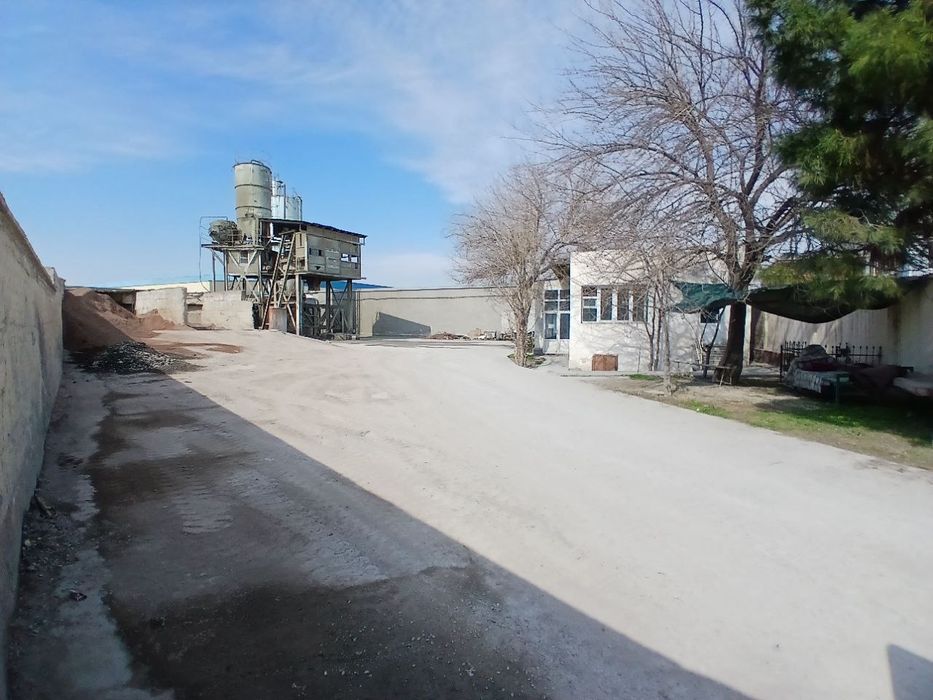 Срочно продаётся БСУ бетонный завод 11 соток