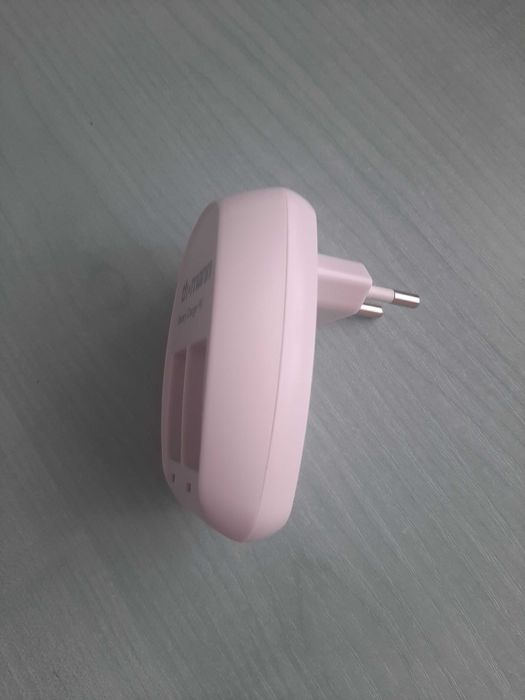 Зареждащо устройсво за акумулаторна батерия 9v - Промоция