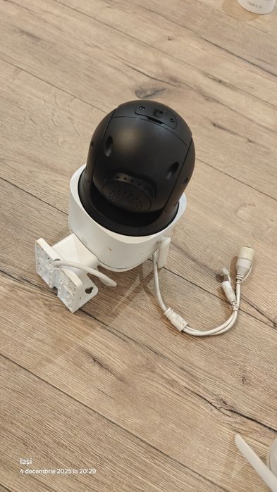 Camera supraveghere Reolink Trackmix 8mp