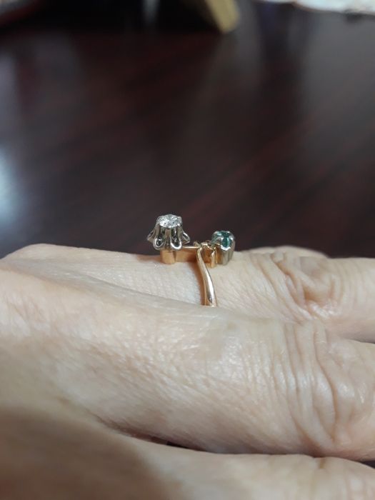 Редкое СССРзолотое кольцо 17.5р.583пр. с якут.брил.0.25к