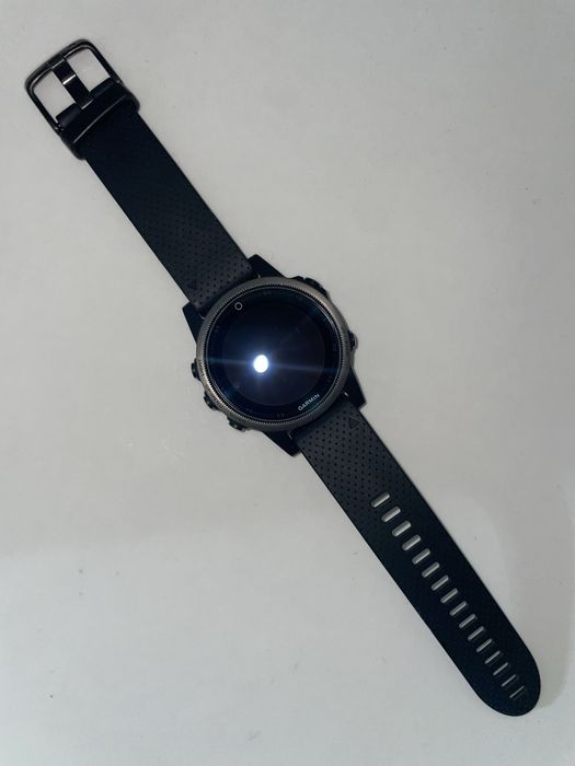 GARMIN смарт-часы