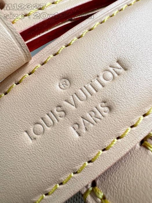 Geanta Louis Vuitton Saumur BB
