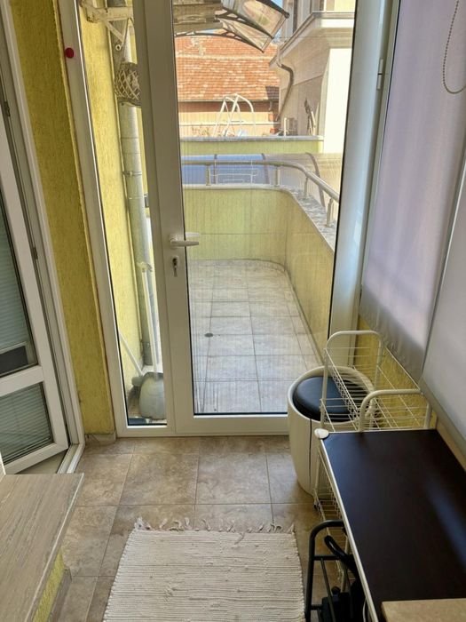 Дава се под наем Двустаен апартамент в Сливен, Център - 78 кв.м за 498.27 € - Снимка #12