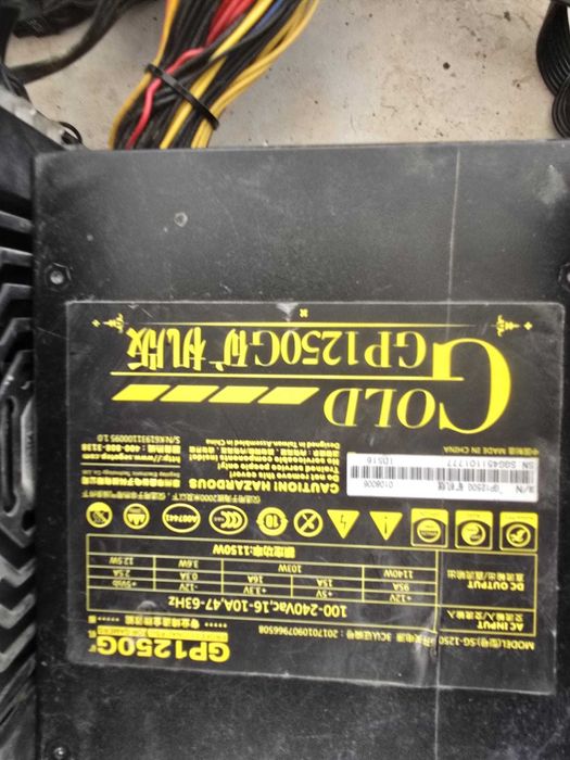 13 Sursa PC 1050-1350W