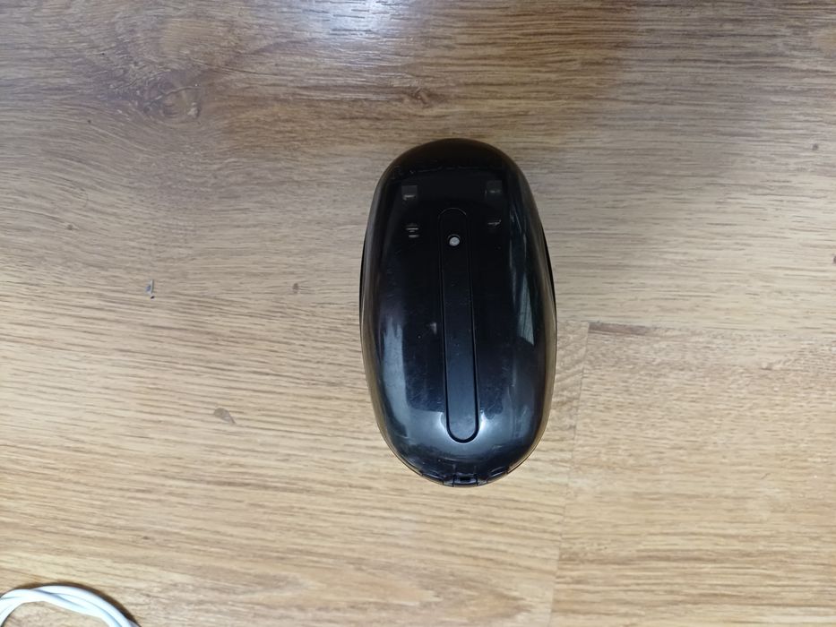 Incarcator baterii AA si AAA in stare buna