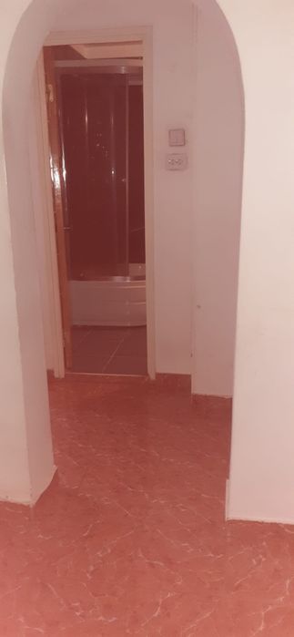 Proprietar – Apartament 2 camere decomandat, 55 mp, Etaj 2, Centrală proprie, Str. Turda, Sector 1