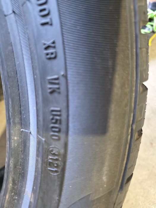 295/40/21 PIRELLI 2БР